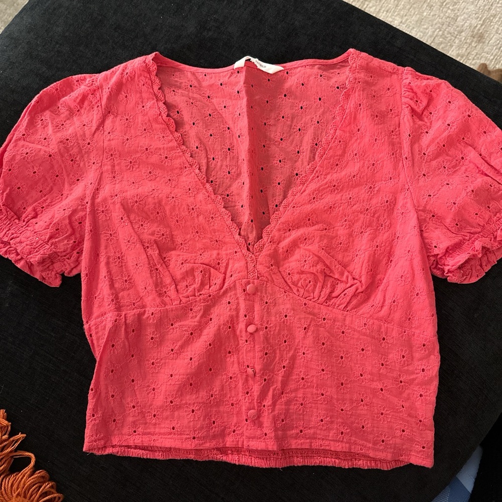 061 Pink Eyelet Crop